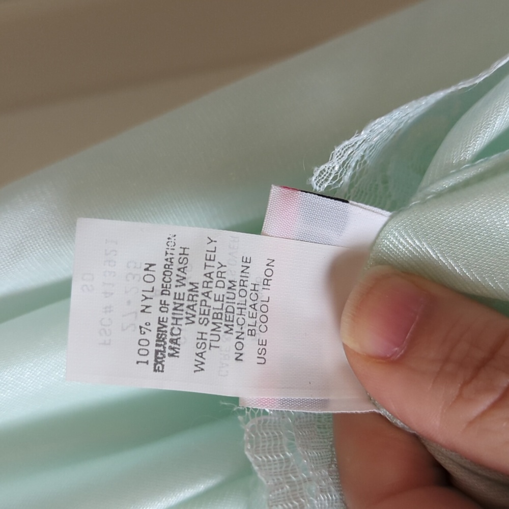 Vintage Short Robe - Picture 6 of 7